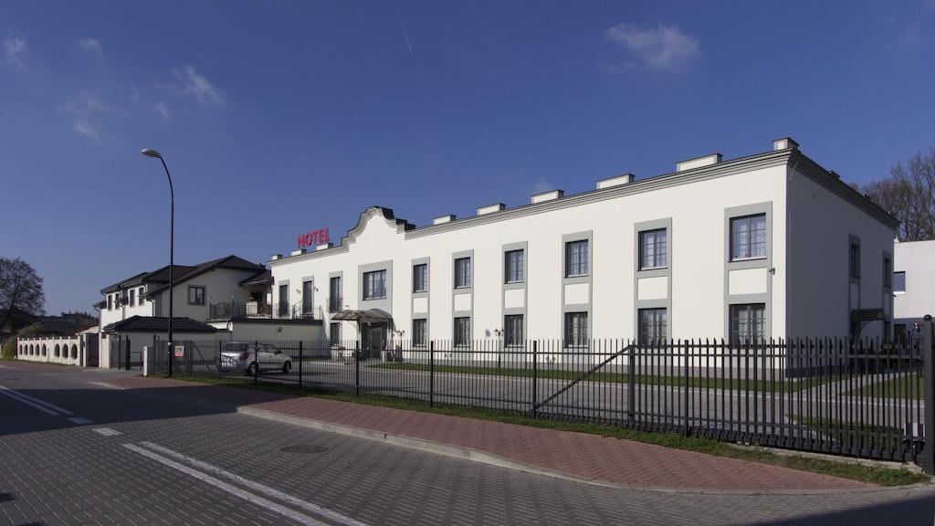 Hotel Notabene Świdnik Екстериор снимка